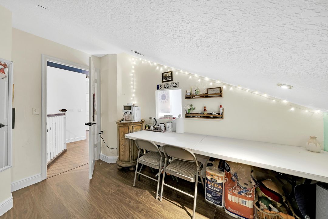 For Sale: $569,900 (3 beds, 2 baths, 1776 Square Feet)