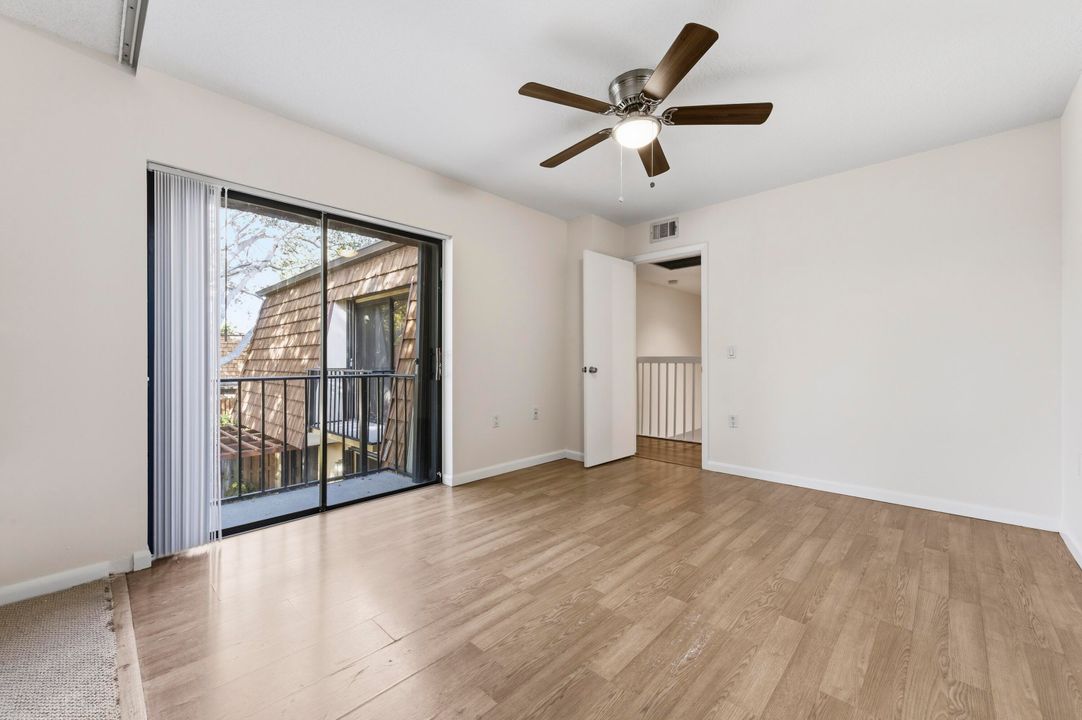 For Sale: $295,000 (3 beds, 3 baths, 1488 Square Feet)