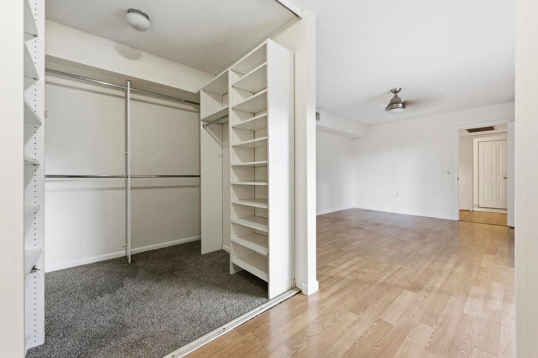 For Sale: $295,000 (3 beds, 3 baths, 1488 Square Feet)