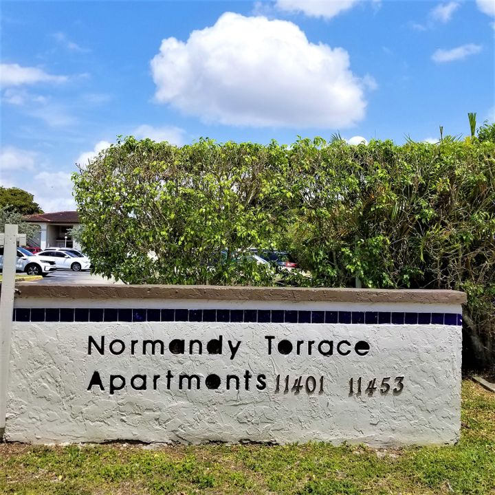 For Rent: $2,550 (3 beds, 2 baths, 1217 Square Feet)