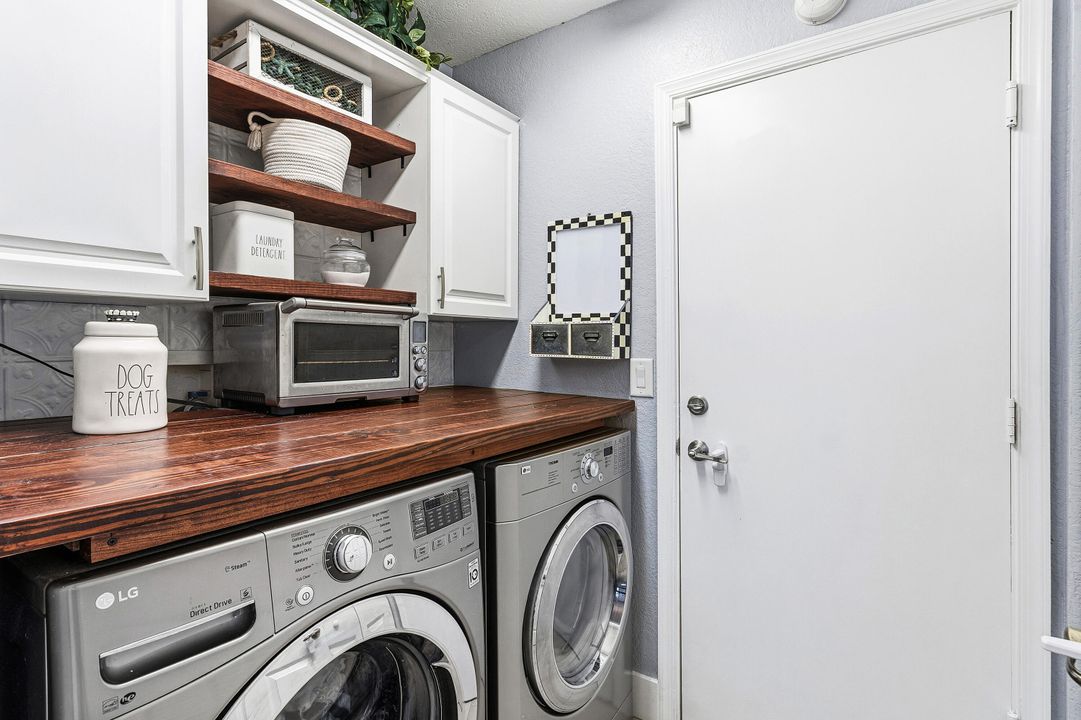 En Venta: $699,000 (4 camas, 2 baños, 2169 Pies cuadrados)