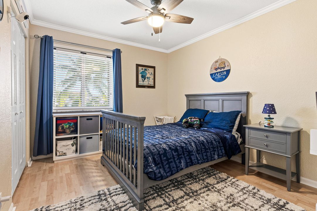 En Venta: $699,000 (4 camas, 2 baños, 2169 Pies cuadrados)