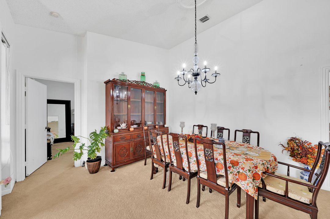 For Sale: $259,000 (3 beds, 2 baths, 1692 Square Feet)