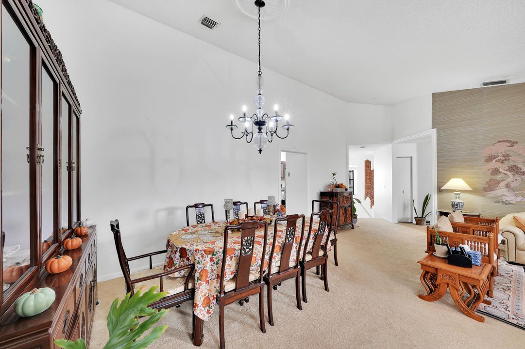 For Sale: $259,000 (3 beds, 2 baths, 1692 Square Feet)