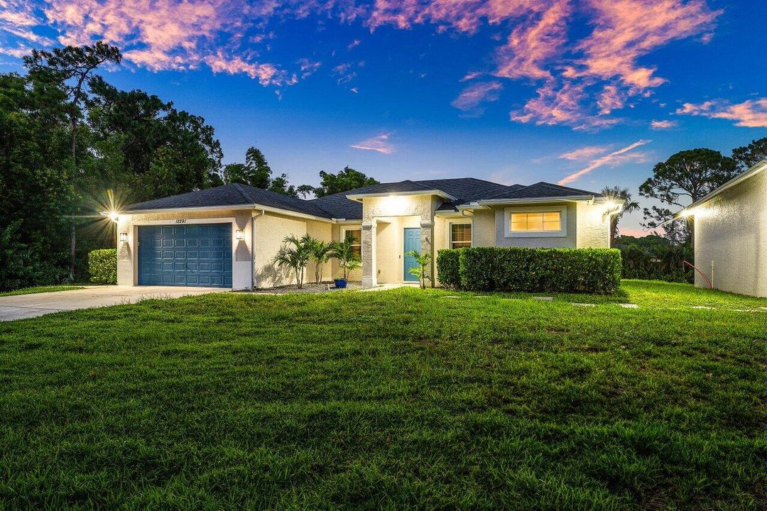 待售: $1,299,900 (4 贝兹, 3 浴室, 2696 平方英尺)