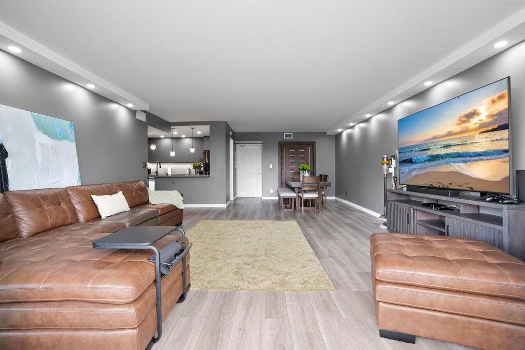 En Venta: $540,000 (2 camas, 2 baños, 1521 Pies cuadrados)