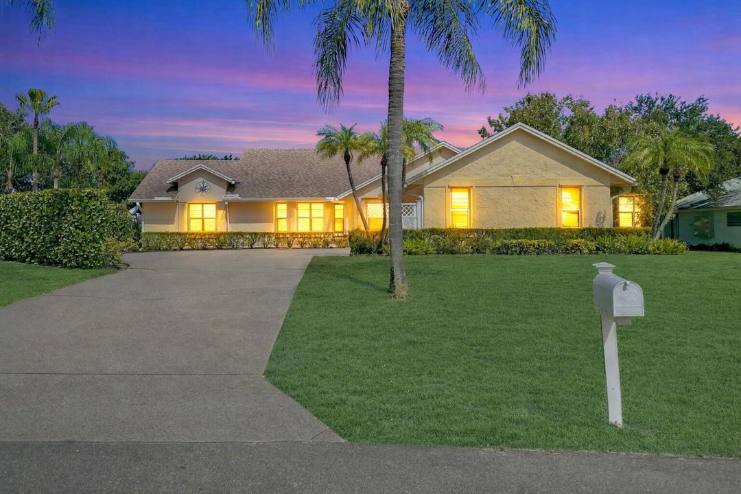 For Rent: $5,000 (3 beds, 2 baths, 1871 Square Feet)