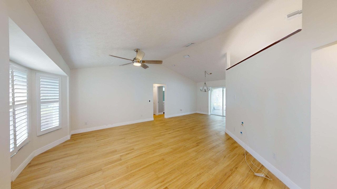 For Rent: $5,000 (3 beds, 2 baths, 1871 Square Feet)