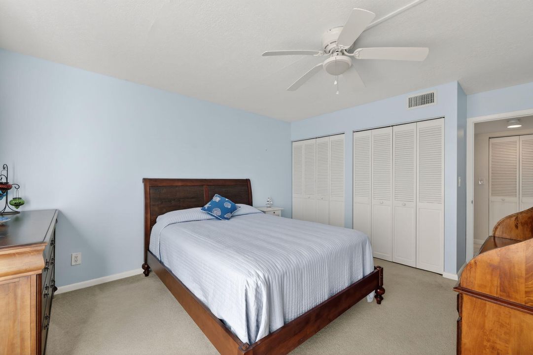 For Sale: $259,000 (2 beds, 2 baths, 1184 Square Feet)