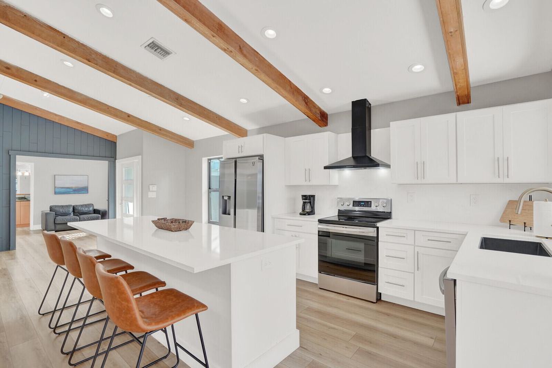 En Renta: $3,750 (3 camas, 2 baños, 1678 Pies cuadrados)