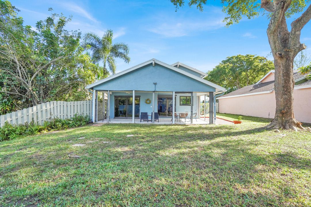 En Renta: $3,750 (3 camas, 2 baños, 1678 Pies cuadrados)