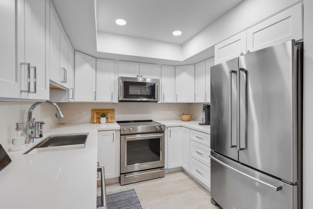 待售: $799,000 (2 贝兹, 2 浴室, 1170 平方英尺)