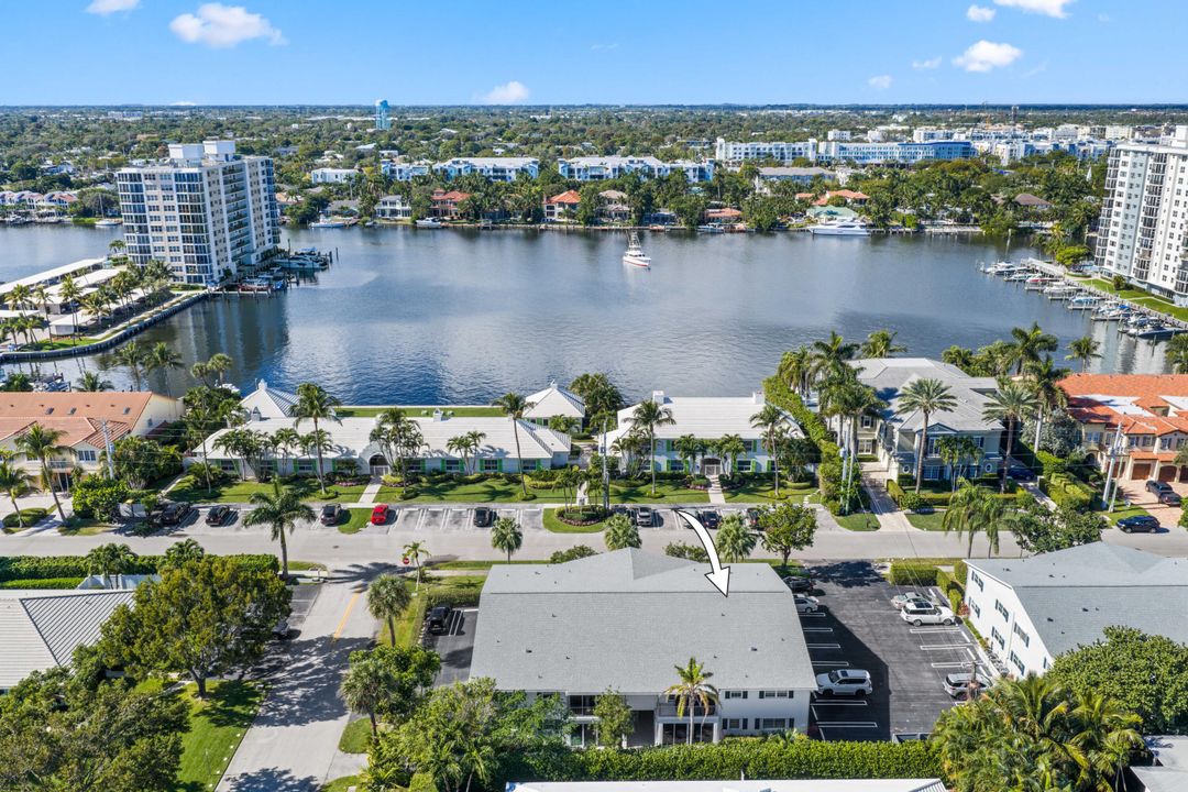 待售: $799,000 (2 贝兹, 2 浴室, 1170 平方英尺)