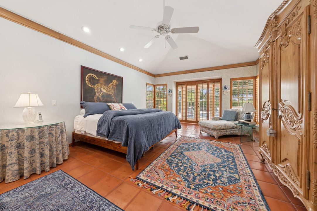 En Venta: $949,000 (3 camas, 3 baños, 3105 Pies cuadrados)