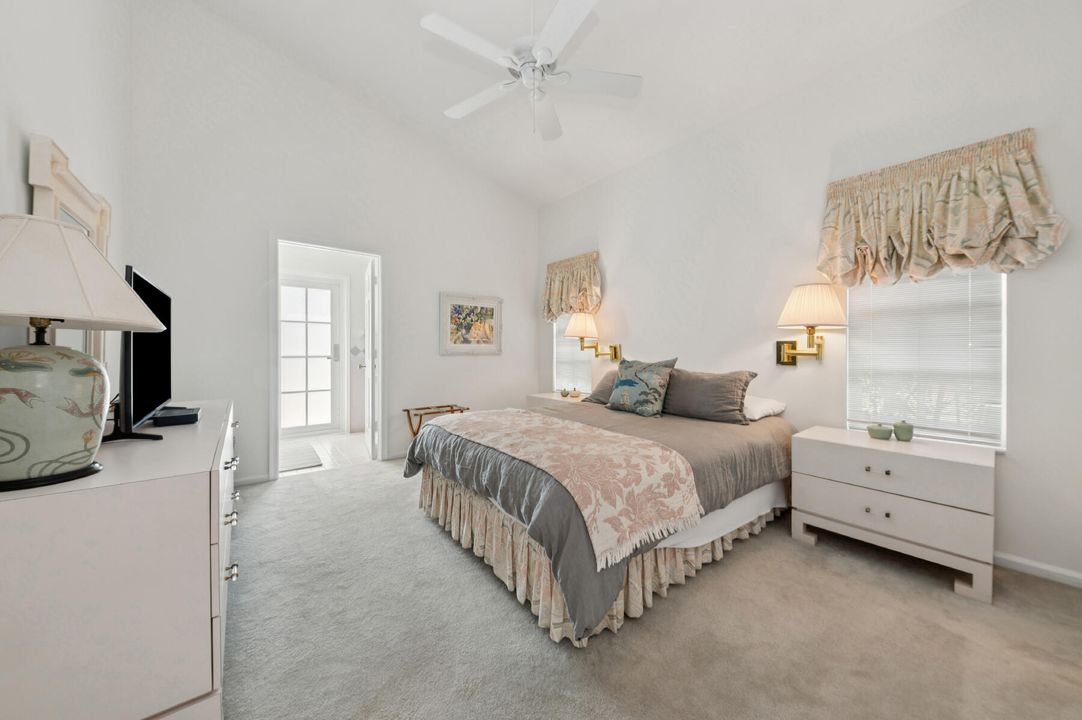 En Venta: $949,000 (3 camas, 3 baños, 3105 Pies cuadrados)