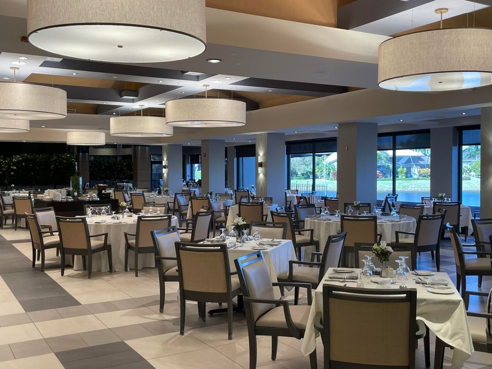 En Venta: $949,000 (3 camas, 3 baños, 3105 Pies cuadrados)