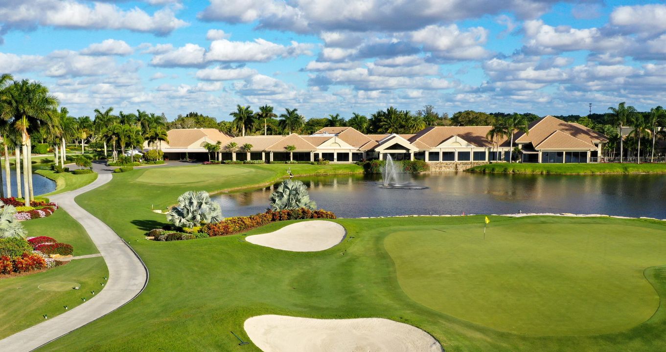 En Venta: $949,000 (3 camas, 3 baños, 3105 Pies cuadrados)