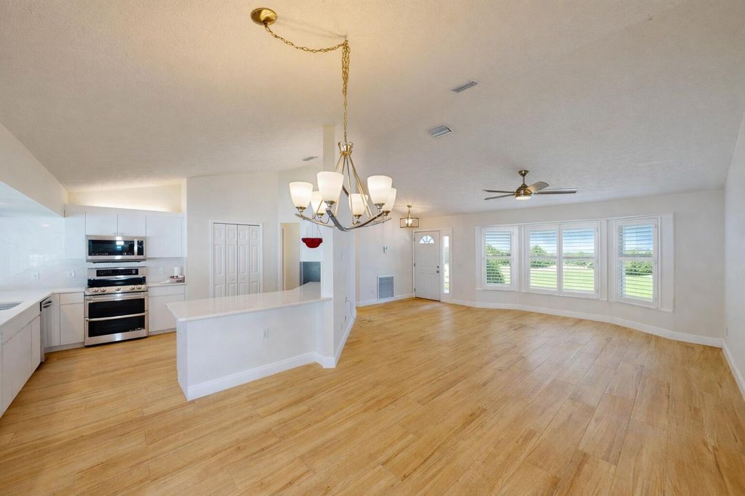 For Rent: $5,000 (3 beds, 2 baths, 1871 Square Feet)