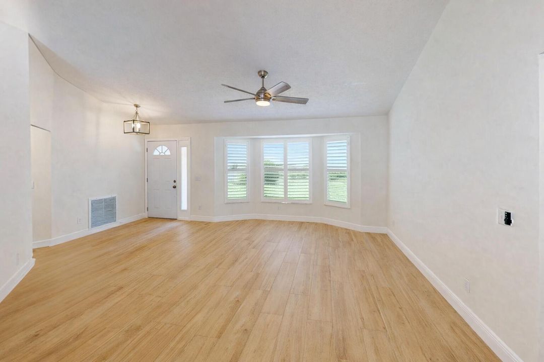 For Rent: $5,000 (3 beds, 2 baths, 1871 Square Feet)