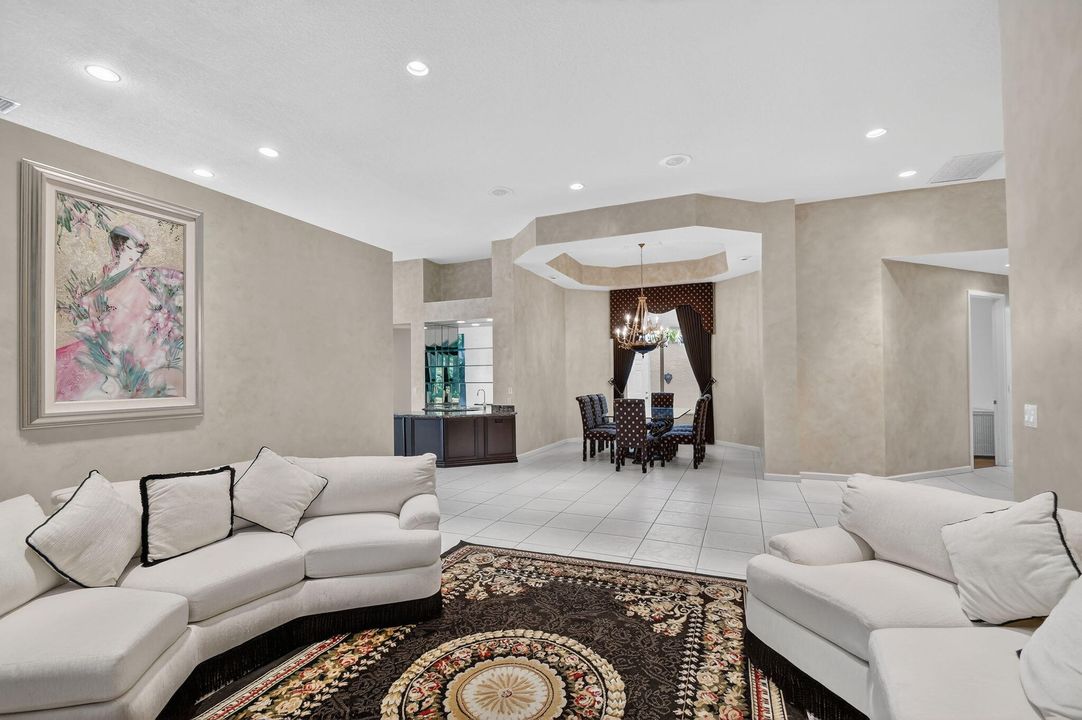 На продажу: $729,999 (4 спален, 3 ванн, 3172 Квадратных фут)