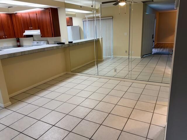 For Rent: $2,000 (2 beds, 2 baths, 1288 Square Feet)