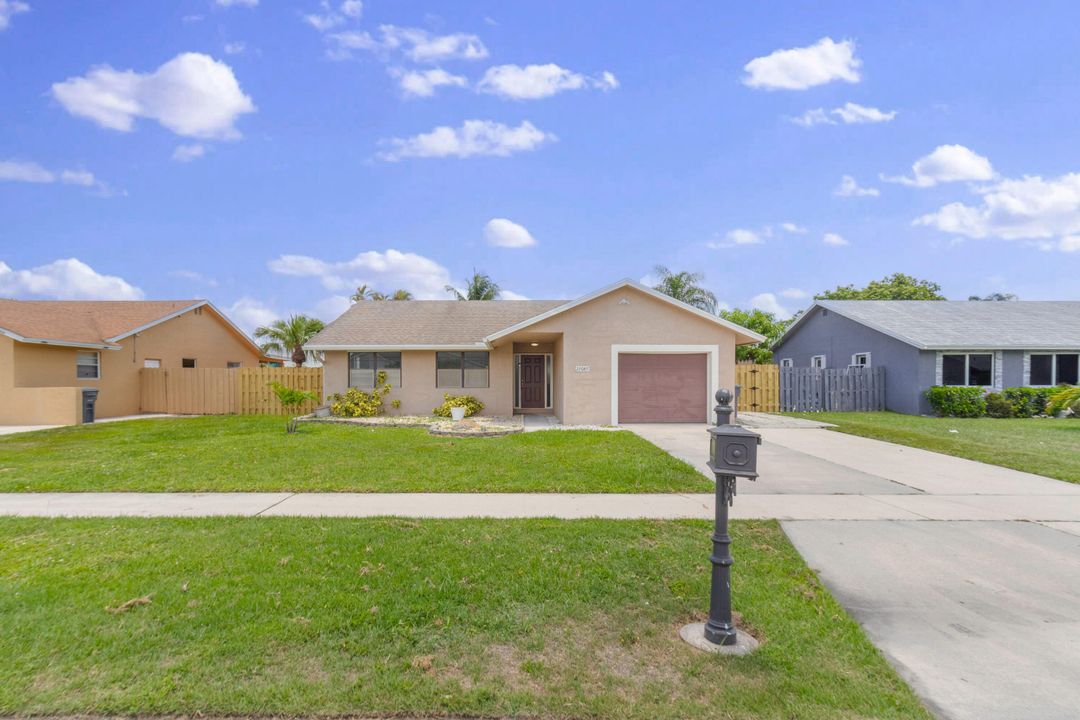 待售: $559,000 (3 贝兹, 2 浴室, 1416 平方英尺)