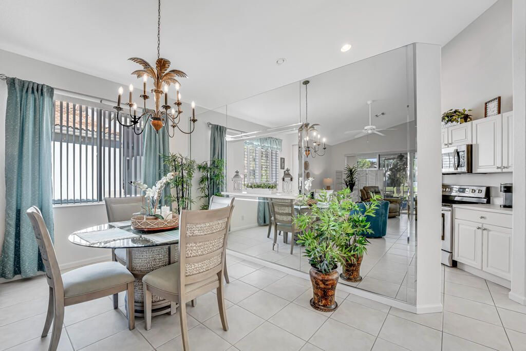 For Sale: $470,000 (3 beds, 2 baths, 1617 Square Feet)