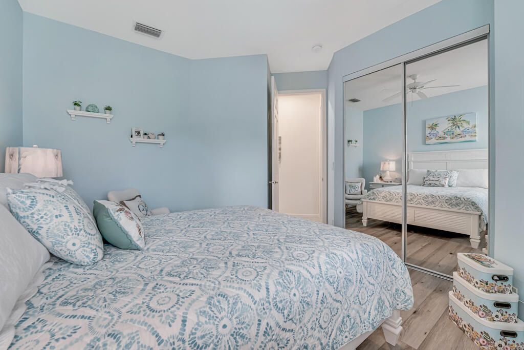 For Sale: $470,000 (3 beds, 2 baths, 1617 Square Feet)