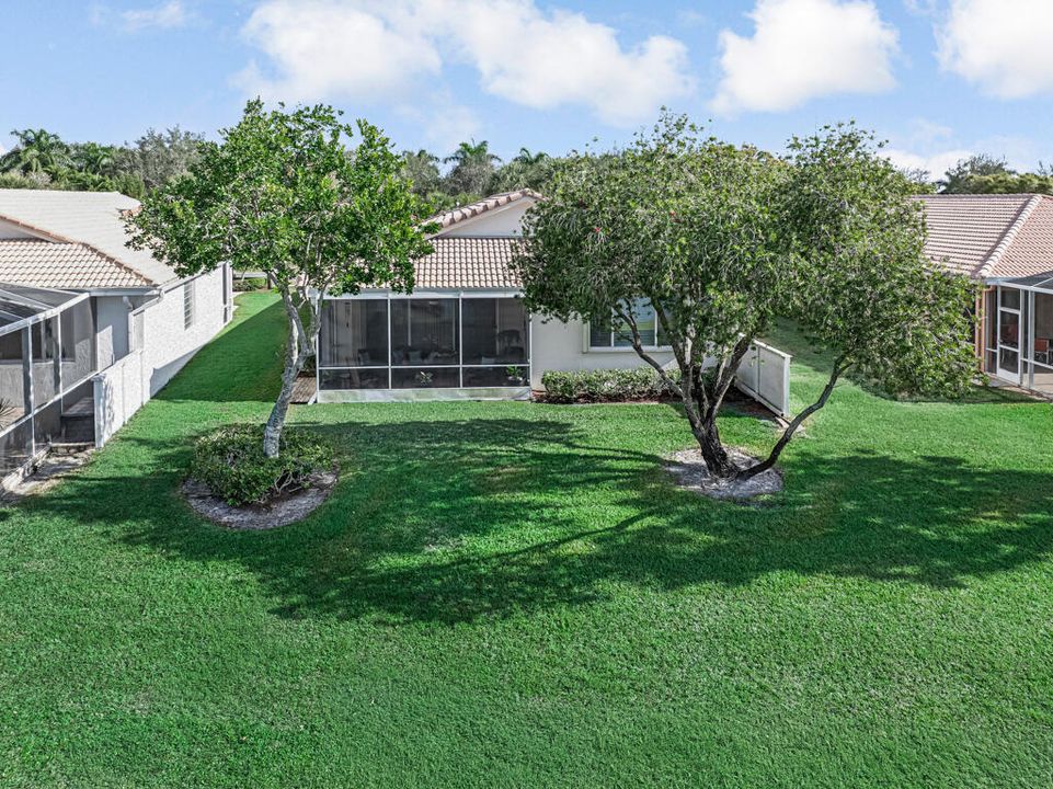 For Sale: $470,000 (3 beds, 2 baths, 1617 Square Feet)