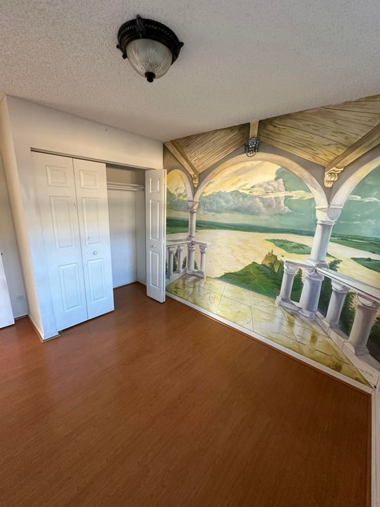 В аренду: $3,950 (4 спален, 2 ванн, 1602 Квадратных фут)