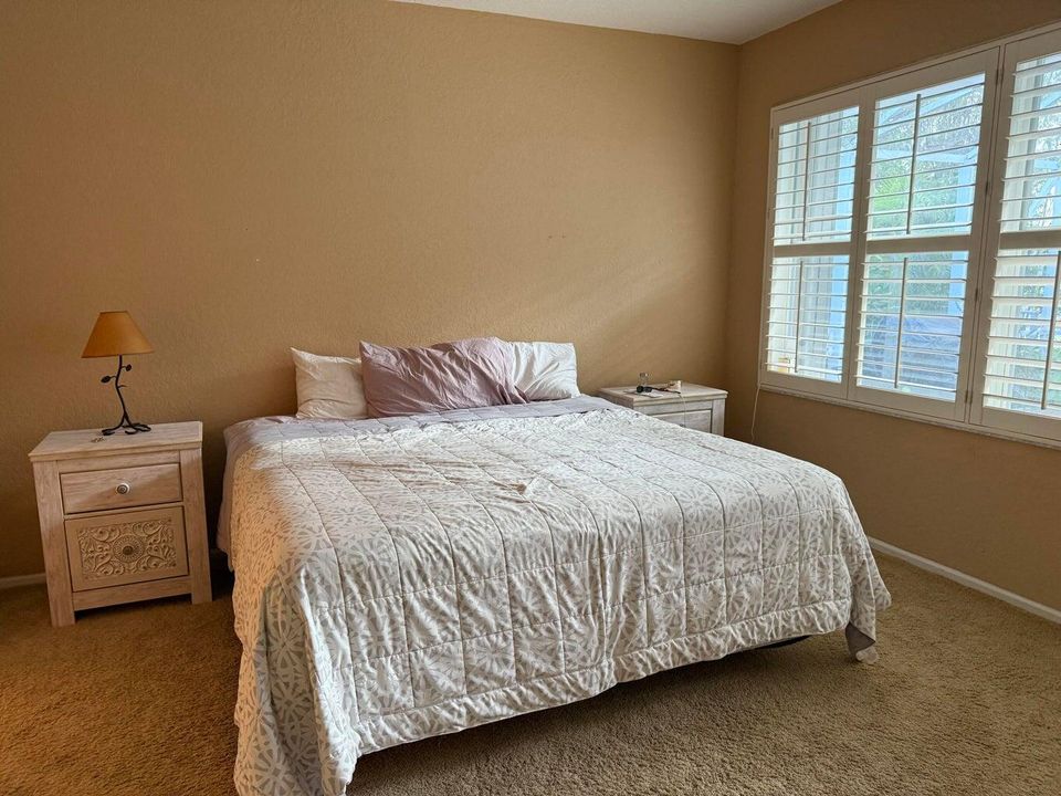 For Rent: $5,500 (3 beds, 2 baths, 1632 Square Feet)