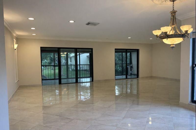 For Sale: $399,000 (3 beds, 2 baths, 1411 Square Feet)