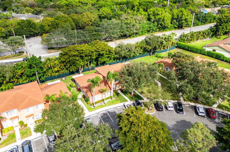 En Venta: $299,500 (2 camas, 2 baños, 1122 Pies cuadrados)