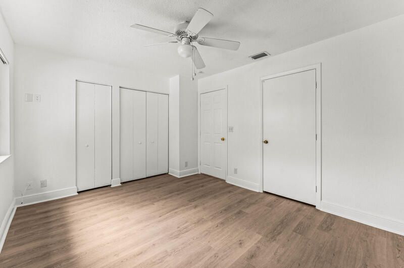 En Venta: $299,500 (2 camas, 2 baños, 1122 Pies cuadrados)