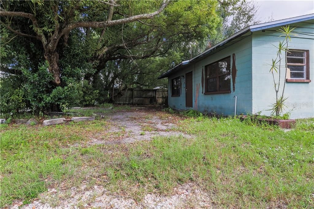 Recently Sold: $35,000 (2 beds, 1 baths, 720 Square Feet)