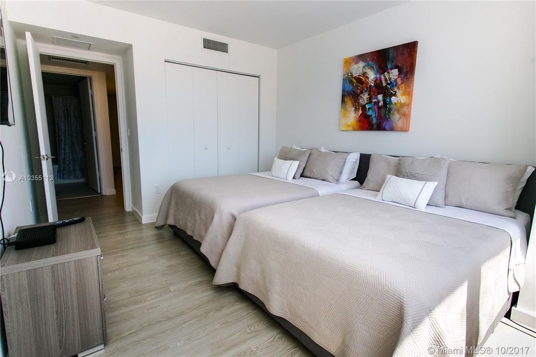В аренду: $7,500 (3 спален, 3 ванн, 1737 Квадратных фут)