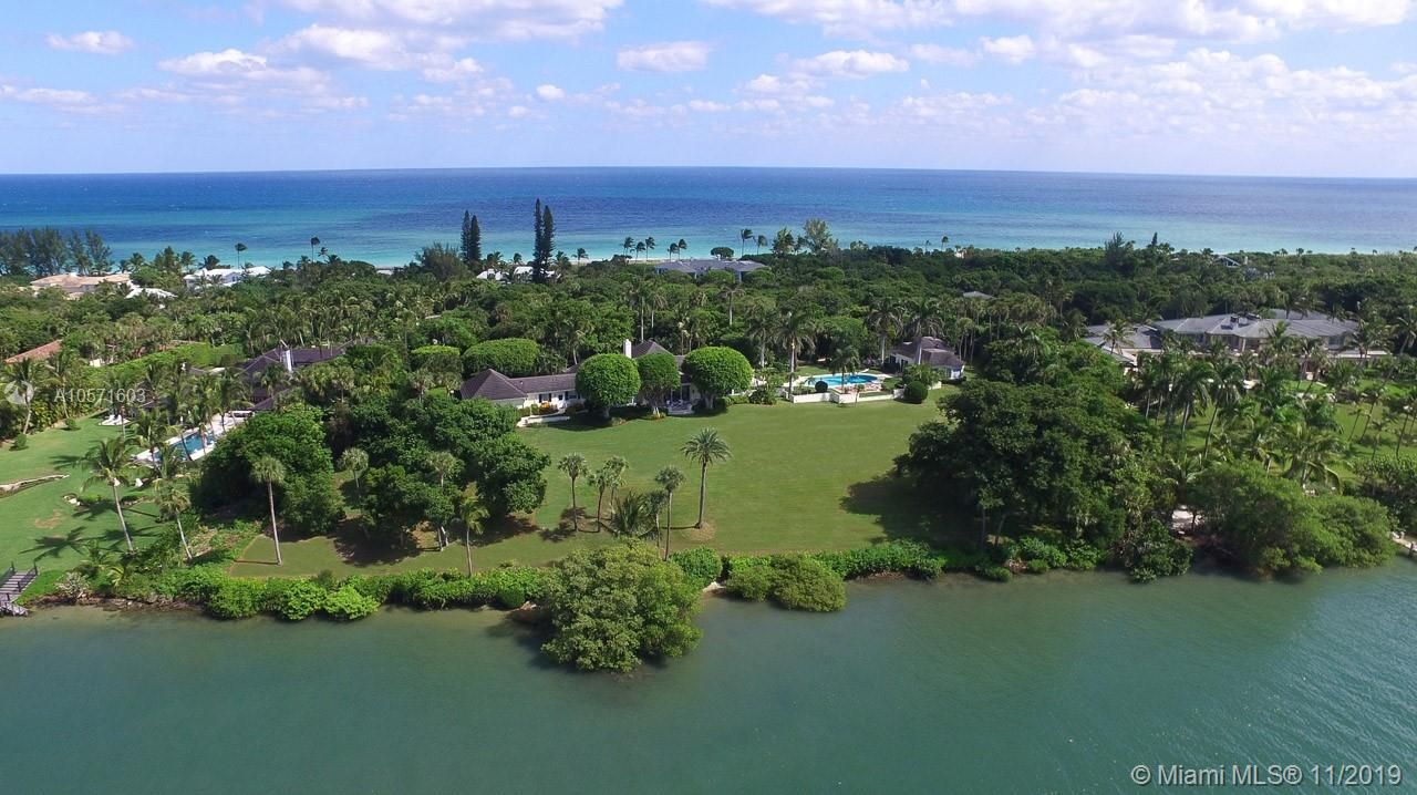 4.4 acre Jupiter Island Estate