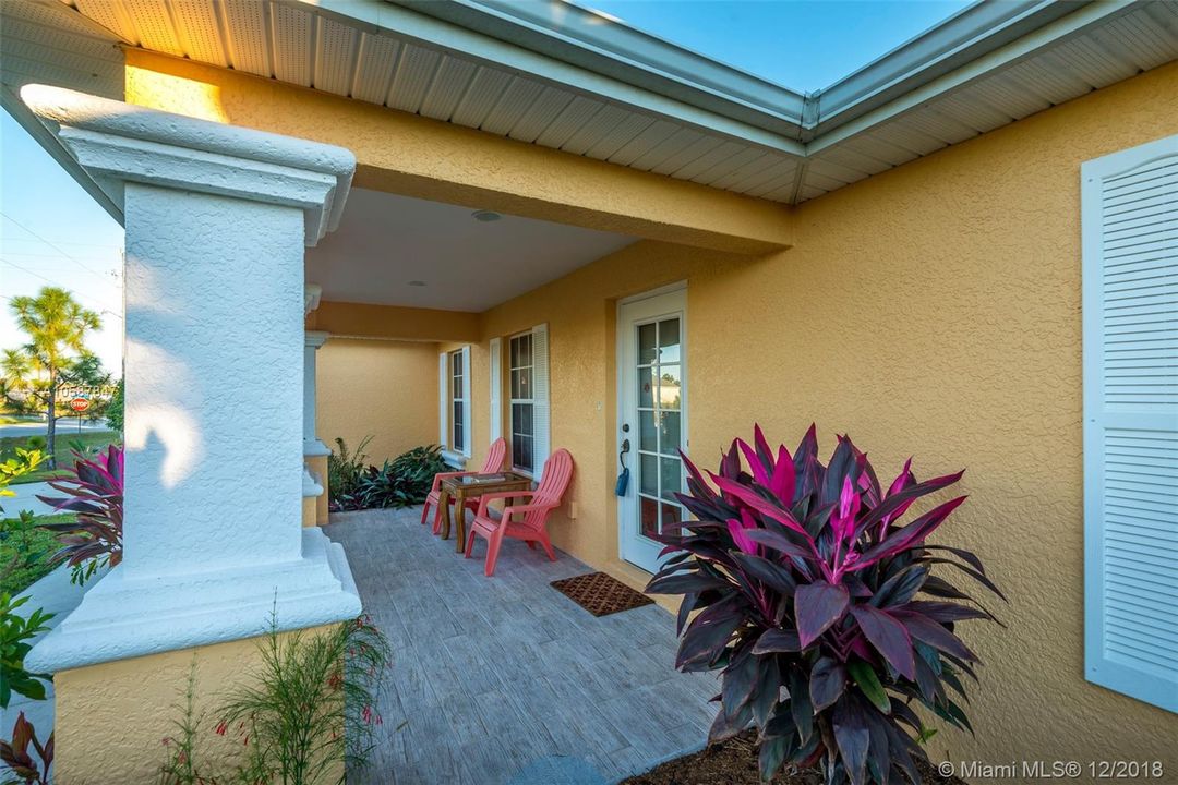Vendido Recientemente: $219,900 (3 camas, 2 baños, 1790 Pies cuadrados)