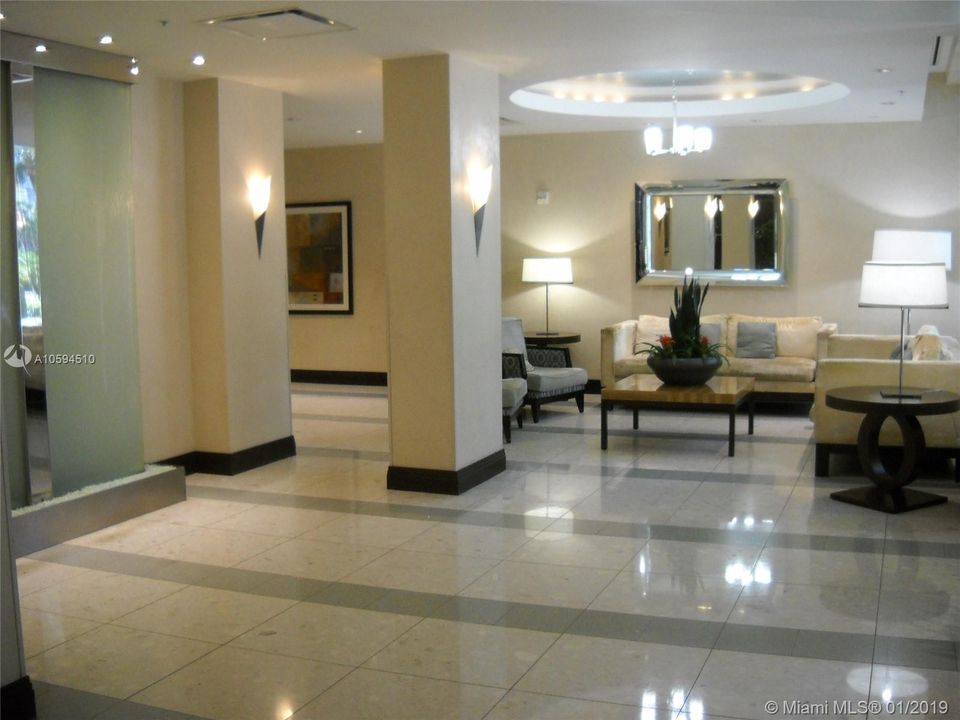 For Rent: $4,500 (2 beds, 2 baths, 1355 Square Feet)