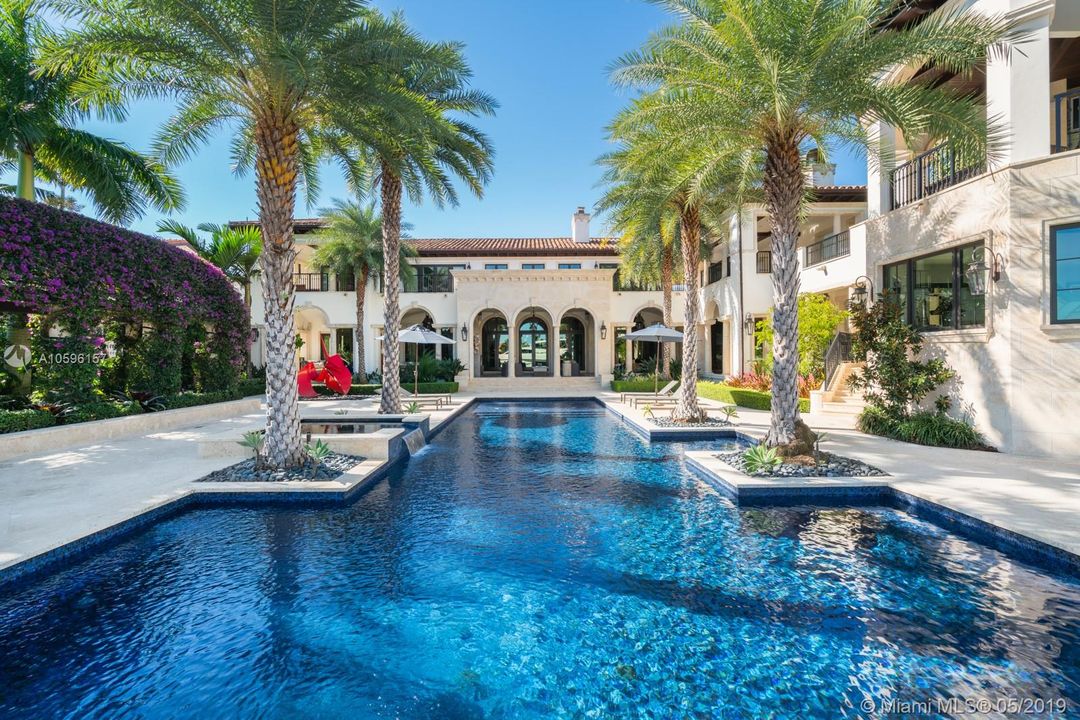 Poolside Privacy
