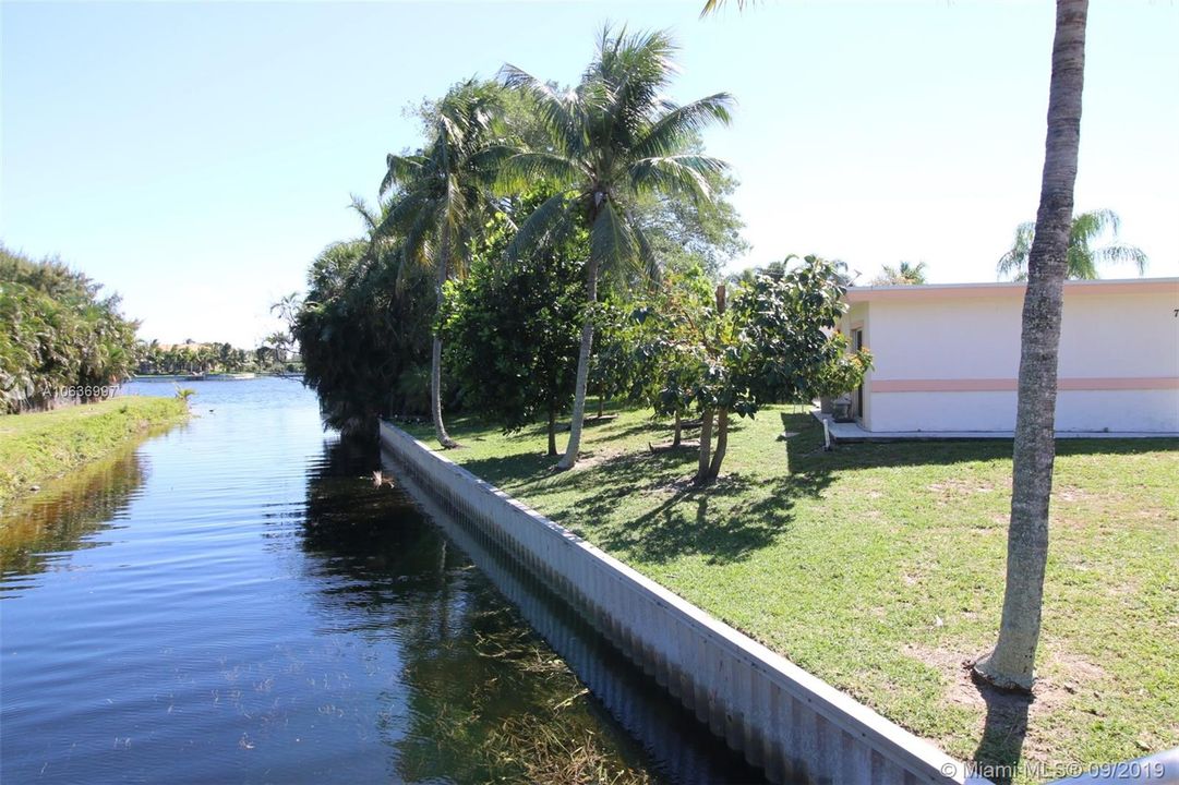 WEST TO EAST WATER VIEW