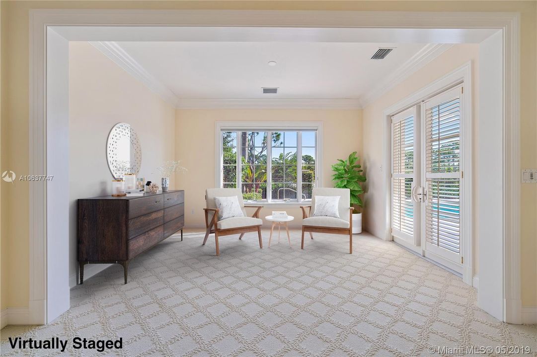 Master Sitting Area