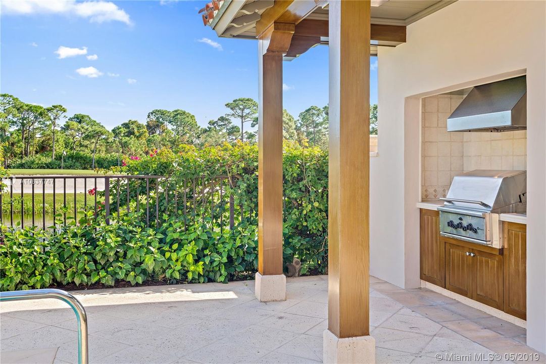 Outdoor Grill