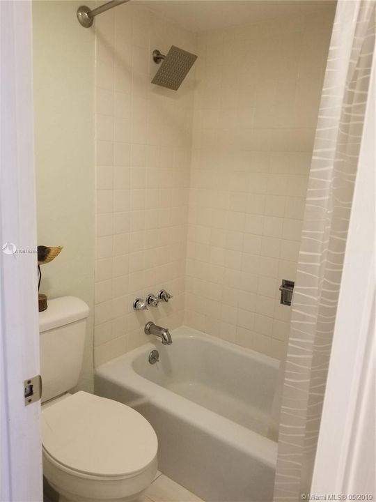 Vendido Recientemente: $245,000 (2 camas, 2 baños, 1160 Pies cuadrados)