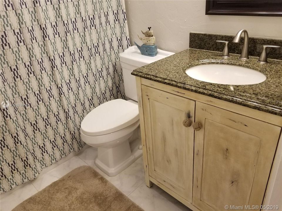 Vendido Recientemente: $245,000 (2 camas, 2 baños, 1160 Pies cuadrados)
