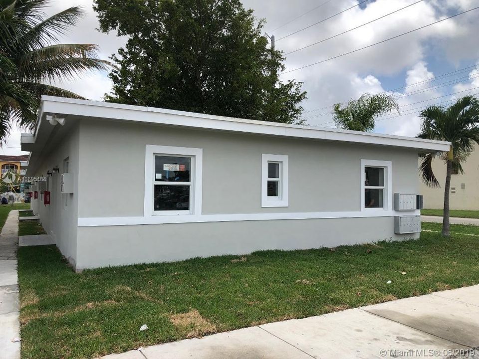Vendido Recientemente: $1,550,000 (0 camas, 0 baños, 3595 Pies cuadrados)