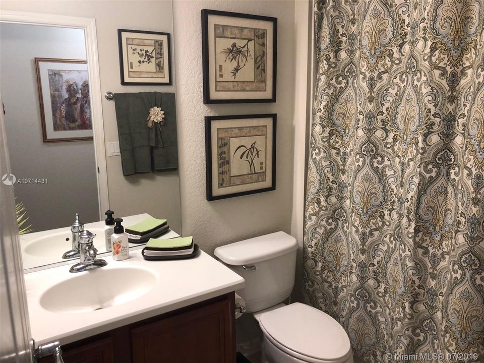 Recently Sold: $305,000 (4 beds, 2 baths, 2227 Square Feet)