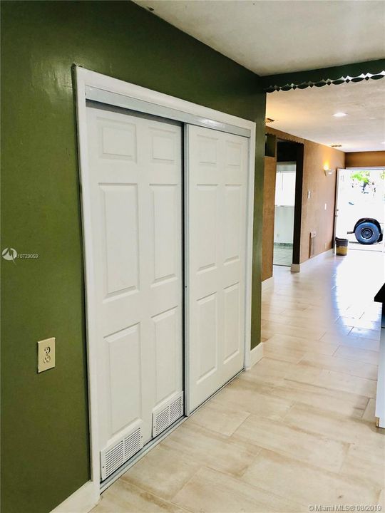 Vendido Recientemente: $340,000 (0 camas, 0 baños, 0 Pies cuadrados)