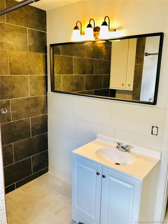 Vendido Recientemente: $340,000 (0 camas, 0 baños, 0 Pies cuadrados)