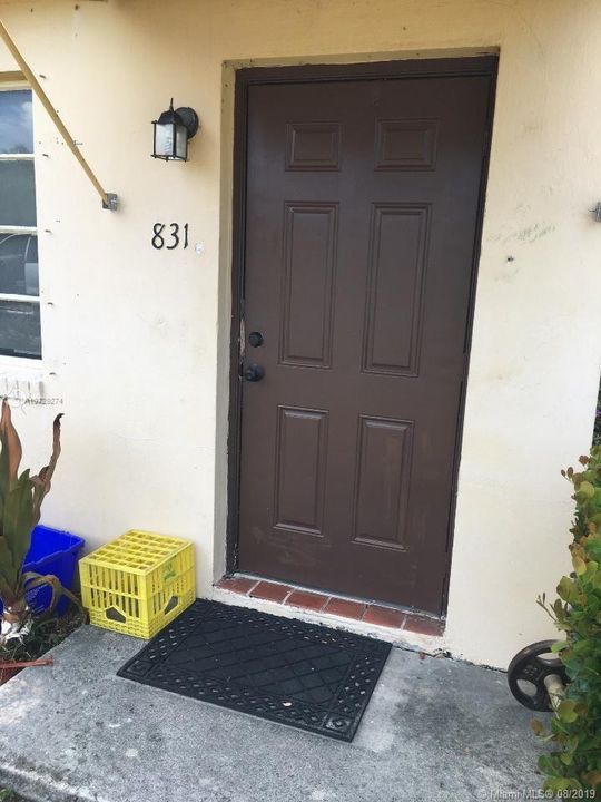 最近售出: $379,000 (0 贝兹, 0 浴室, 2000 平方英尺)